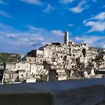 Loggia Delle Stelle בית הארחה מטרה